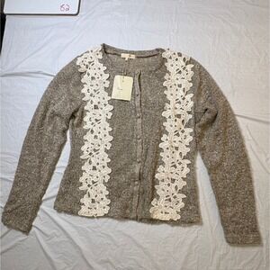 NWT Ryu Women Knit Cardigan Sweater Lace Trim Gray Size L Applique‎ Long Sleeve